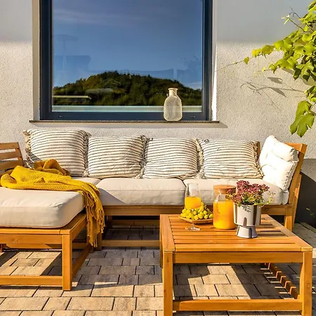 Lux House Natura With Sauna, Hot & Cold Tub