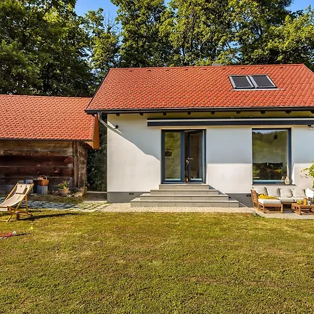 Lux House Natura With Sauna, Hot & Cold Tub *