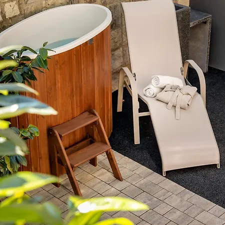 Holiday home Lux House Natura With Sauna, Hot & Cold Tub