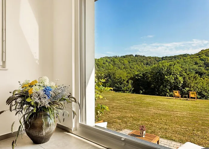 Ferienhaus Lux House Natura With Sauna & Hot Tub *